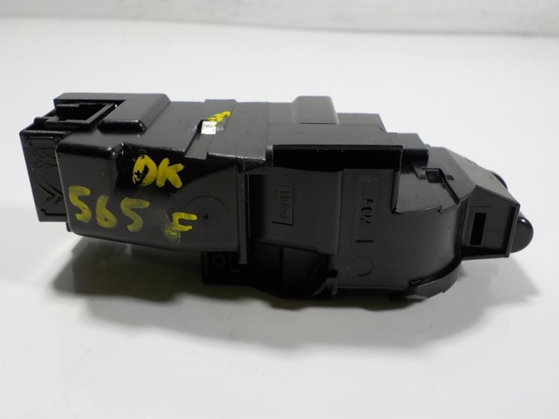 Recambio de cerradura maletero / porton para peugeot rcz 1.6 16v turbo referencia OEM IAM 8719G8 9671153480 