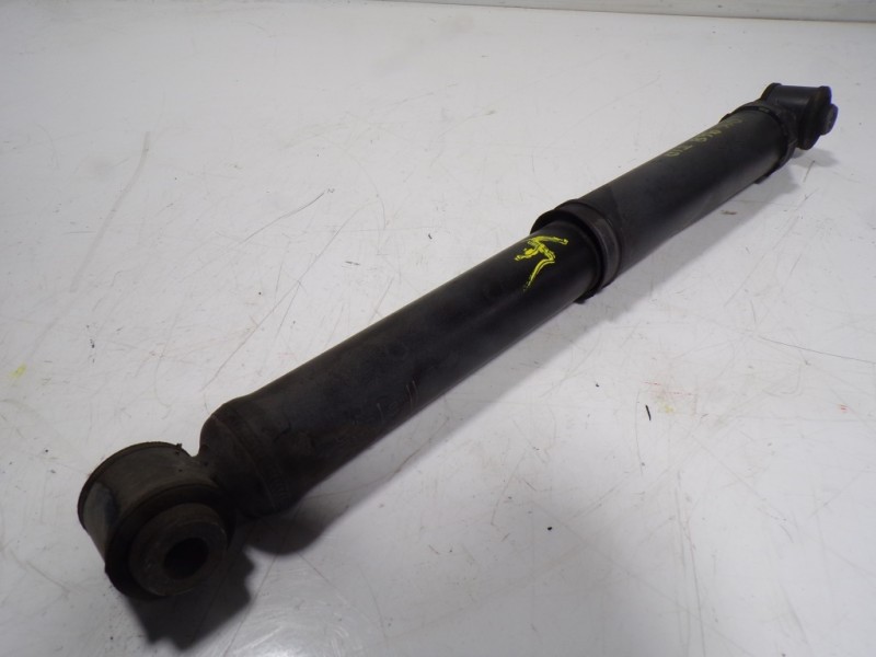 Recambio de amortiguador trasero derecho para opel crossland x 1.2 referencia OEM IAM 3647912 9821016880 