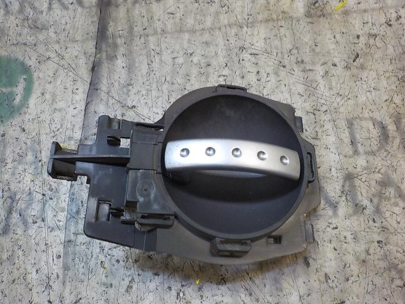 Recambio de maneta interior delantera derecha para citroën c3 1.4 hdi referencia OEM IAM   