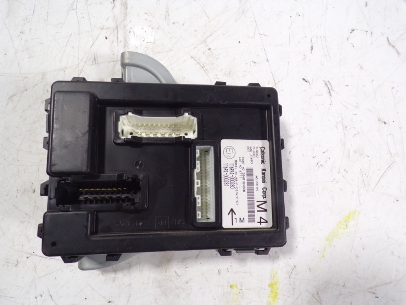 Recambio de modulo electronico para nissan juke (f15) acenta referencia OEM IAM 284B1BV80B 116RAI000280 116RAI000280