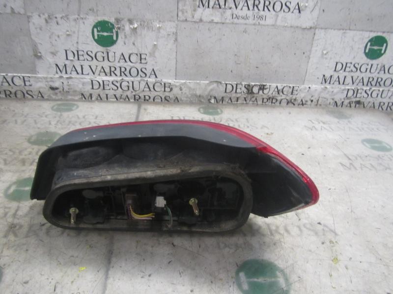 Recambio de piloto trasero izquierdo para peugeot 306 berlina 3/4/5 puertas (s2) xs referencia OEM IAM   