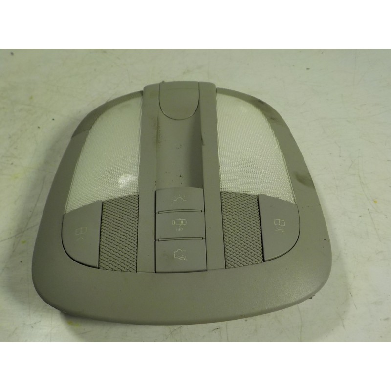 Recambio de piloto interior para mercedes-benz clase m (w164) 3.0 cdi cat referencia OEM IAM A1648205401  