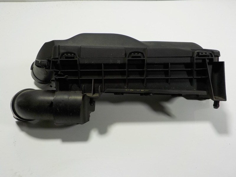 Recambio de filtro aire para peugeot rcz 1.6 16v turbo referencia OEM IAM 1440Q1 V75836818008 1440Q2