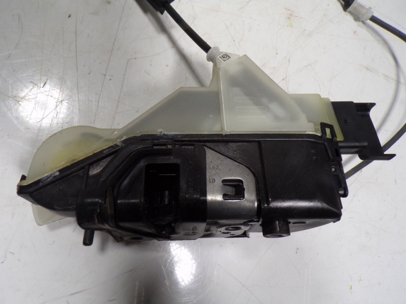 Recambio de cerradura puerta delantera izquierda para opel crossland x 1.2 referencia OEM IAM 3558112 267389 