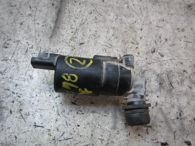 Recambio de bomba limpia para peugeot 107 trendy referencia OEM IAM   