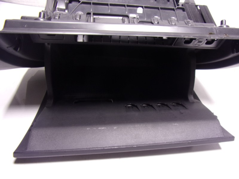 Recambio de guantera para volkswagen taigo 1.0 tsi referencia OEM IAM 2G1857097G82V 2G1857101A 