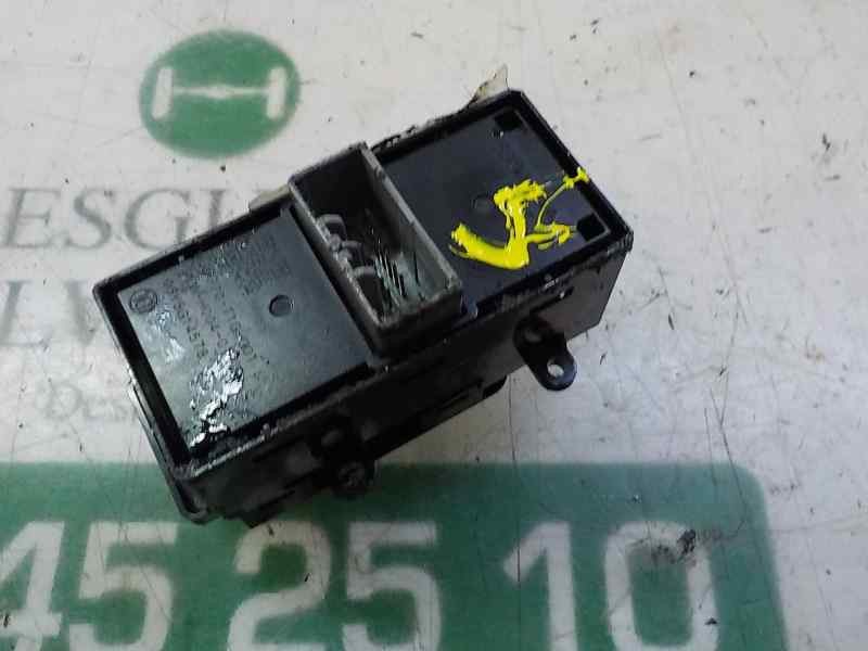 Recambio de mando elevalunas trasero derecho para honda cr-v 1.6 dtec cat referencia OEM IAM   