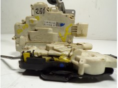 Recambio de cerradura puerta trasera derecha para audi a6 berlina (4f2) 3.0 tdi quattro referencia OEM IAM 4F0839016D 4F0839016  2