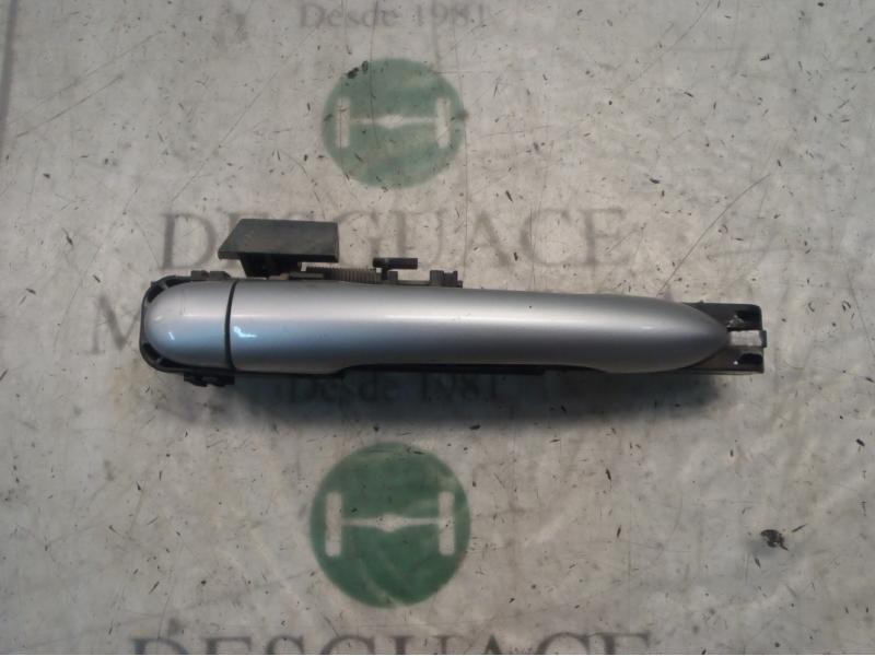 Recambio de maneta exterior delantera derecha para nissan primera berlina (p12) acenta referencia OEM IAM   