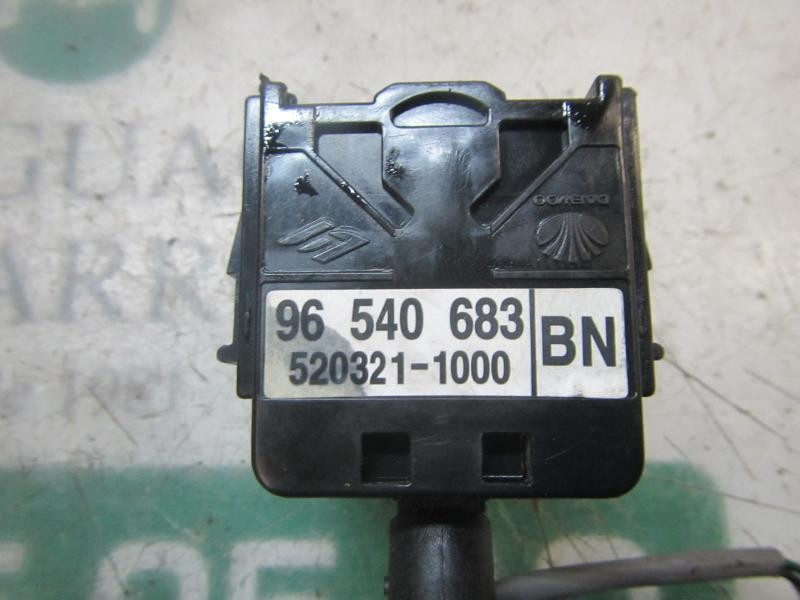 Recambio de mando luces para chevrolet aveo 1.2 cat referencia OEM IAM   