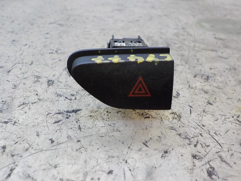 Recambio de warning para renault clio iv 0.9 referencia OEM IAM 252907372R 252907372R 