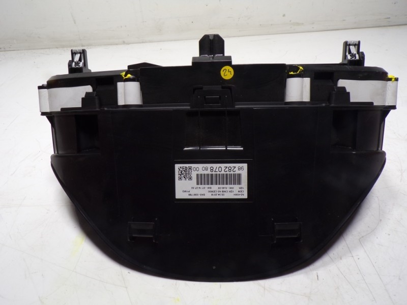 Recambio de cuadro instrumentos para opel crossland x 1.2 referencia OEM IAM 3556227 982820788000 