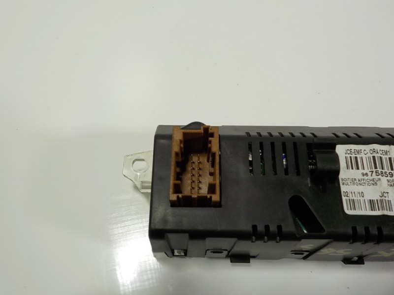 Recambio de pantalla multifuncion para peugeot rcz 1.6 16v turbo referencia OEM IAM 6593T8 967585958000 