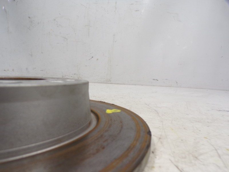 Recambio de disco freno trasero para volkswagen touran (5t1) advance bmt referencia OEM IAM 5Q0615601D  