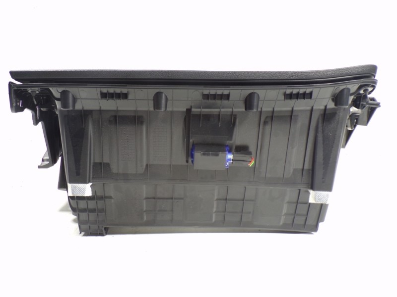 Recambio de guantera para kia xceed 1.4 tgdi cat referencia OEM IAM 84510J7000WK  