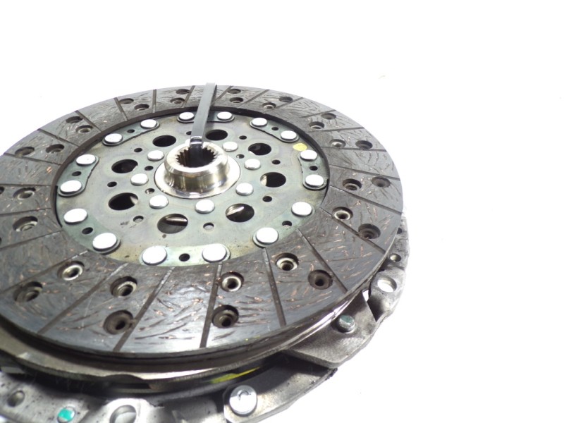 Recambio de kit embrague para kia xceed 1.4 tgdi cat referencia OEM IAM 4110032505  