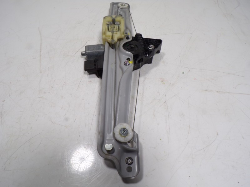 Recambio de elevalunas trasero derecho para opel crossland x 1.2 referencia OEM IAM 39137858 3913758 