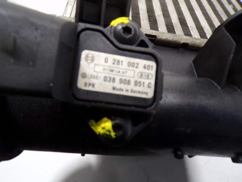 Recambio de intercooler para audi a6 berlina (4f2) 3.0 tdi quattro referencia OEM IAM 4F0145805AF 038905051C 0281002401