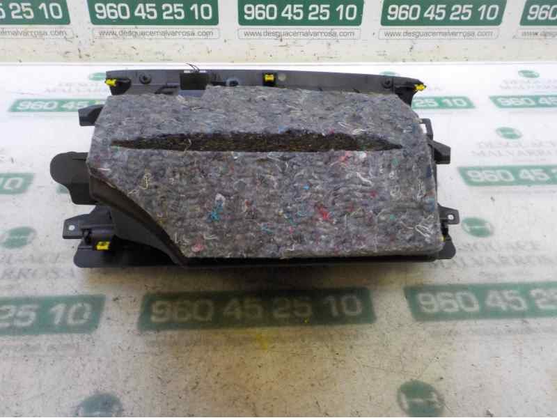 Recambio de guantera para renault megane iv berlina 5p 1.3 tce referencia OEM IAM   