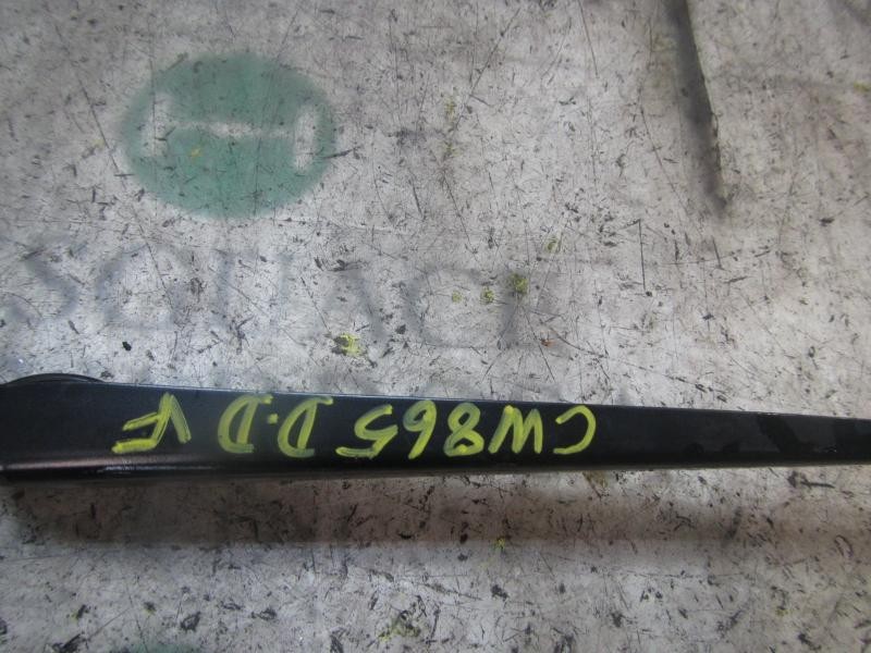 Recambio de brazo limpia delantero derecho para skoda octavia berlina (1z3) active referencia OEM IAM 1Z1955410A  