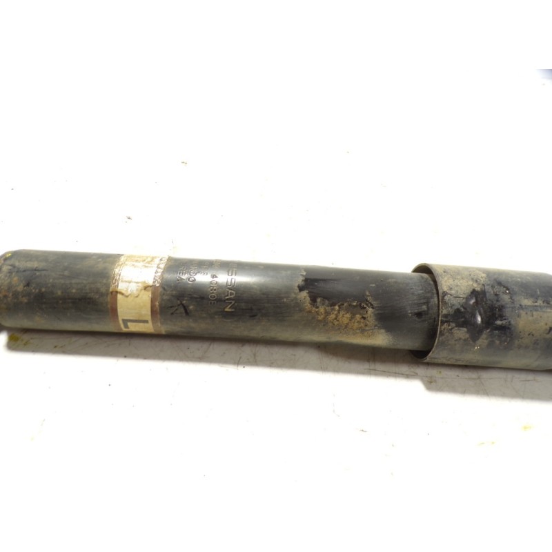 Recambio de amortiguador trasero derecho para nissan x-trail (t32) acenta 4x4 referencia OEM IAM E62104CB0E 562104CB0E 