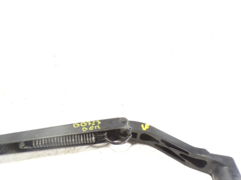 Recambio de brazo limpia delantero derecho para nissan x-trail (t32) acenta 4x4 referencia OEM IAM 288864CC0A  