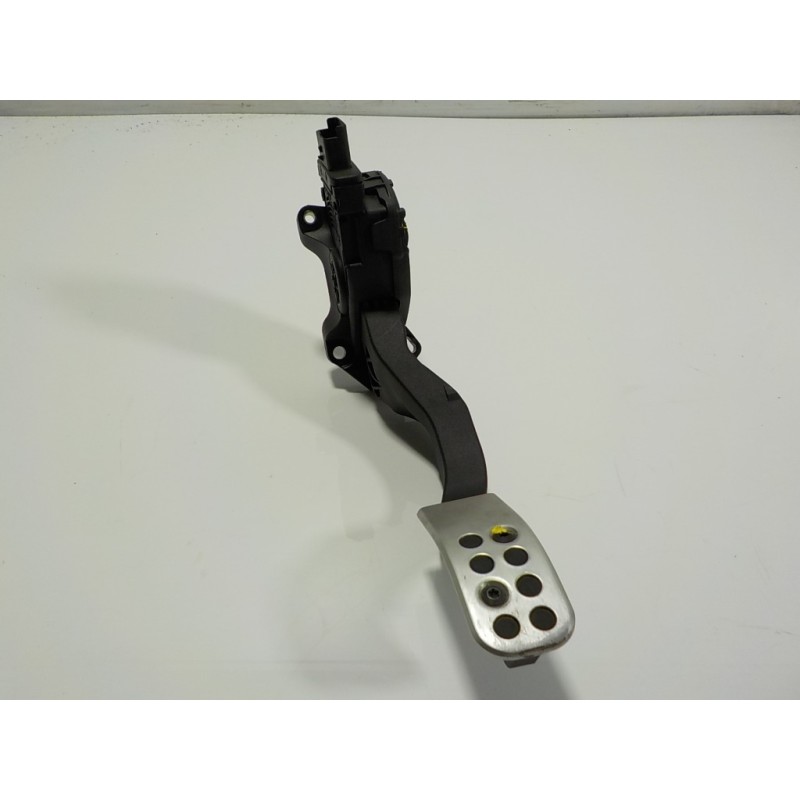 Recambio de potenciometro pedal para peugeot rcz 1.6 16v turbo referencia OEM IAM 1601EF 9687348480 