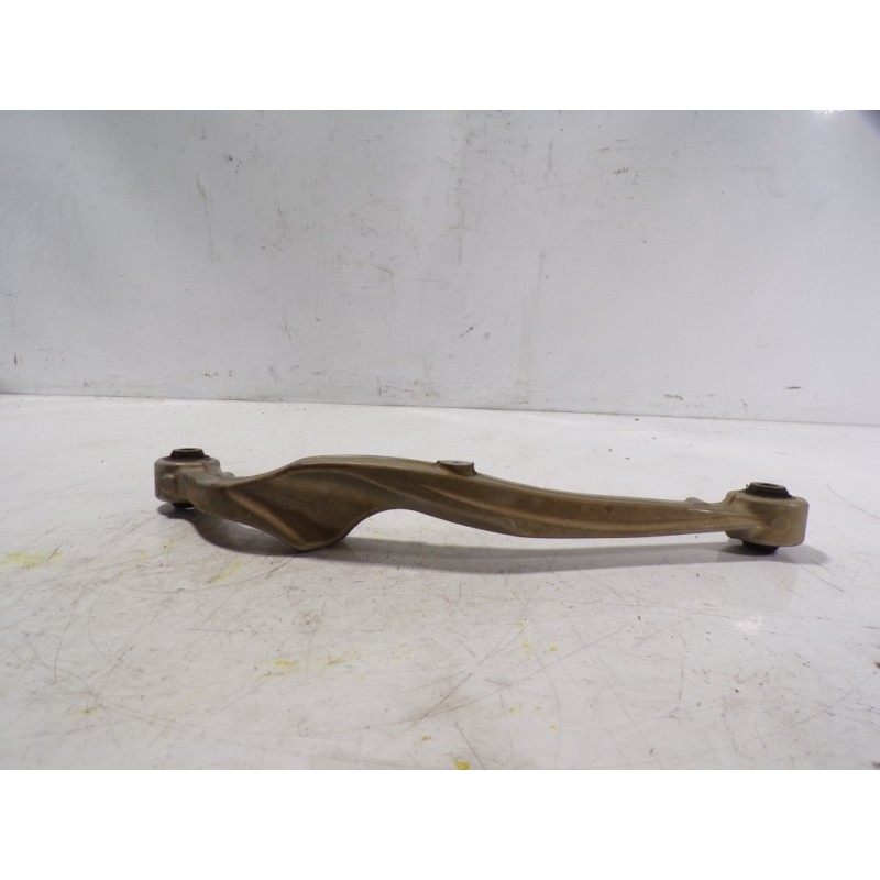 Recambio de brazo suspension superior trasero derecho para nissan x-trail (t32) acenta 4x4 referencia OEM IAM 55120JD04A  