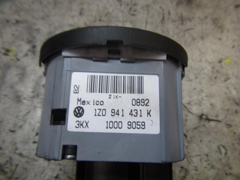 Recambio de mando luces para skoda octavia berlina (1z3) active referencia OEM IAM 1Z0941431KREH 1Z0941431K 