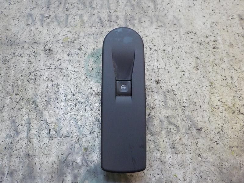 Recambio de mando elevalunas delantero derecho para renault clio iv 0.9 referencia OEM IAM 254218614R  