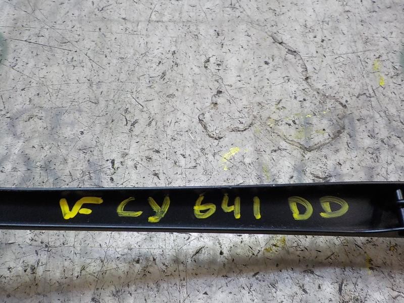 Recambio de brazo limpia delantero derecho para kia carens ( ) 1.7 crdi cat referencia OEM IAM 98321A4000  