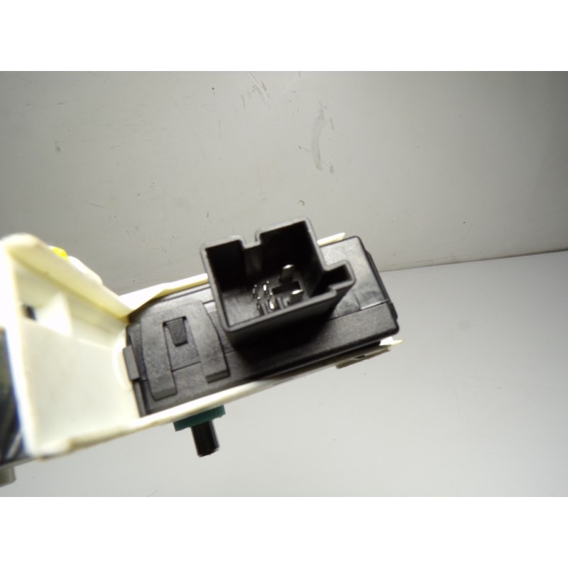 Recambio de motor elevalunas trasero izquierdo para audi a6 berlina (4f2) 3.0 tdi quattro referencia OEM IAM 4F0959801F 4F095980