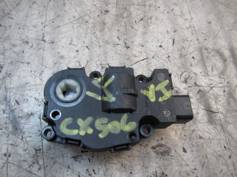 Recambio de motor apertura trampillas climatizador para bmw serie 3 berlina (e90) 320d referencia OEM IAM 64119321034  