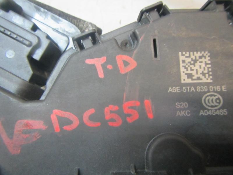 Recambio de cerradura puerta trasera derecha para seat arona style referencia OEM IAM 5TA839016E B6E5TA839016A 