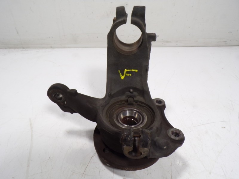 Recambio de mangueta delantera izquierda para opel crossland x 1.2 referencia OEM IAM 3557918  