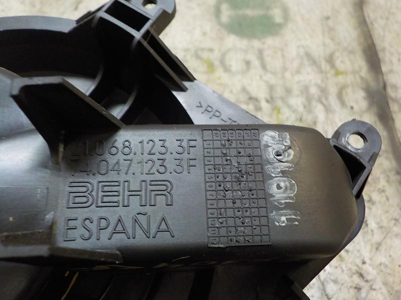 Recambio de motor calefaccion para citroën xsara berlina 1.9 diesel referencia OEM IAM   