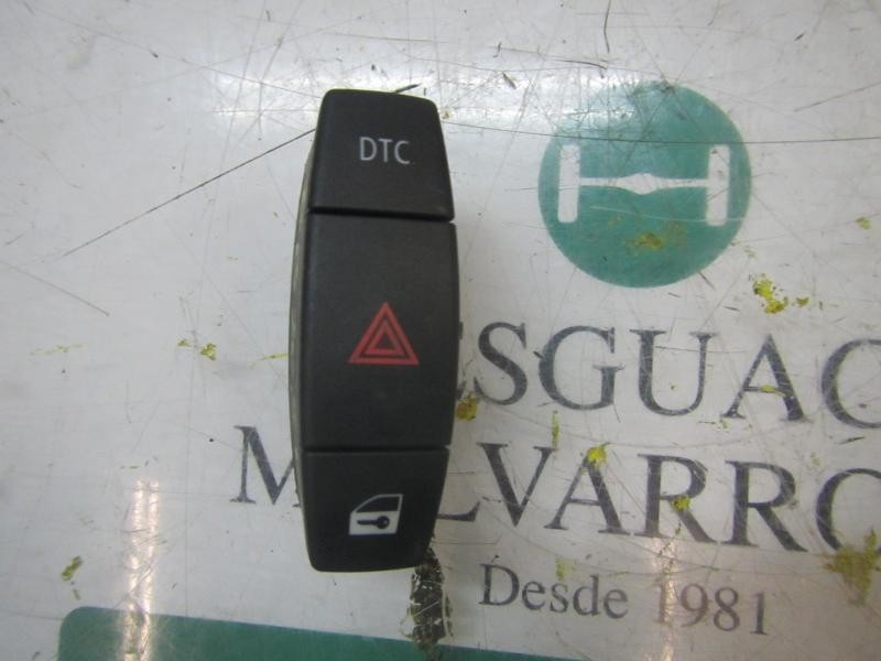 Recambio de warning para bmw serie 1 berlina (e81/e87) 118d referencia OEM IAM 61319196712 6131694560303 