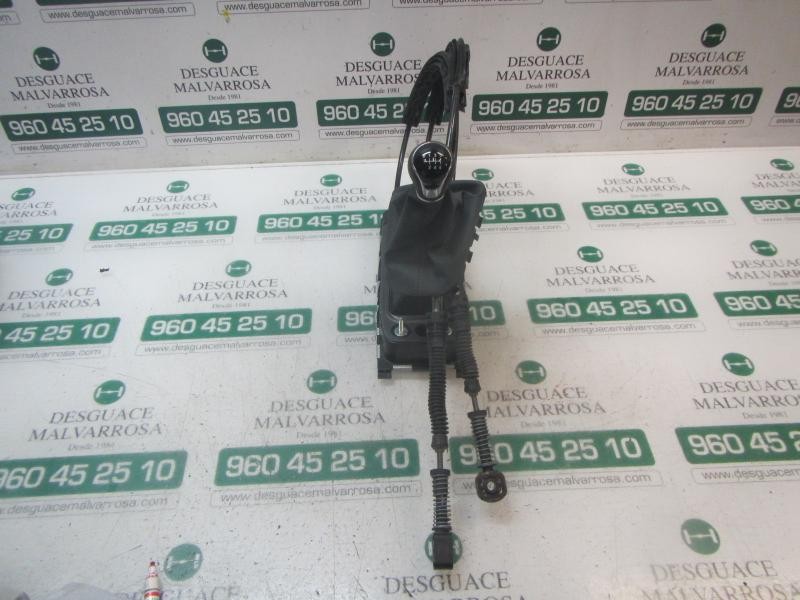 Recambio de palanca cambio para seat arona style referencia OEM IAM 2Q0711049K 2Q0711049K 