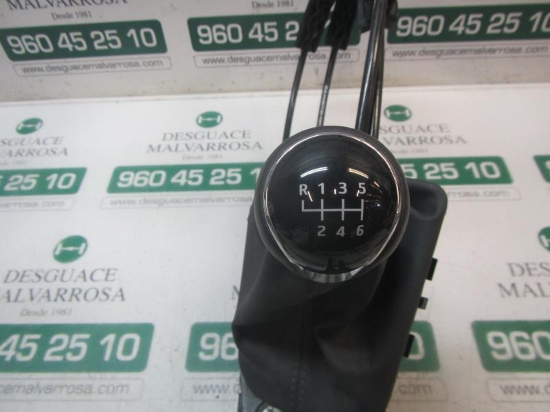 Recambio de palanca cambio para seat arona style referencia OEM IAM 2Q0711049K 2Q0711049K 