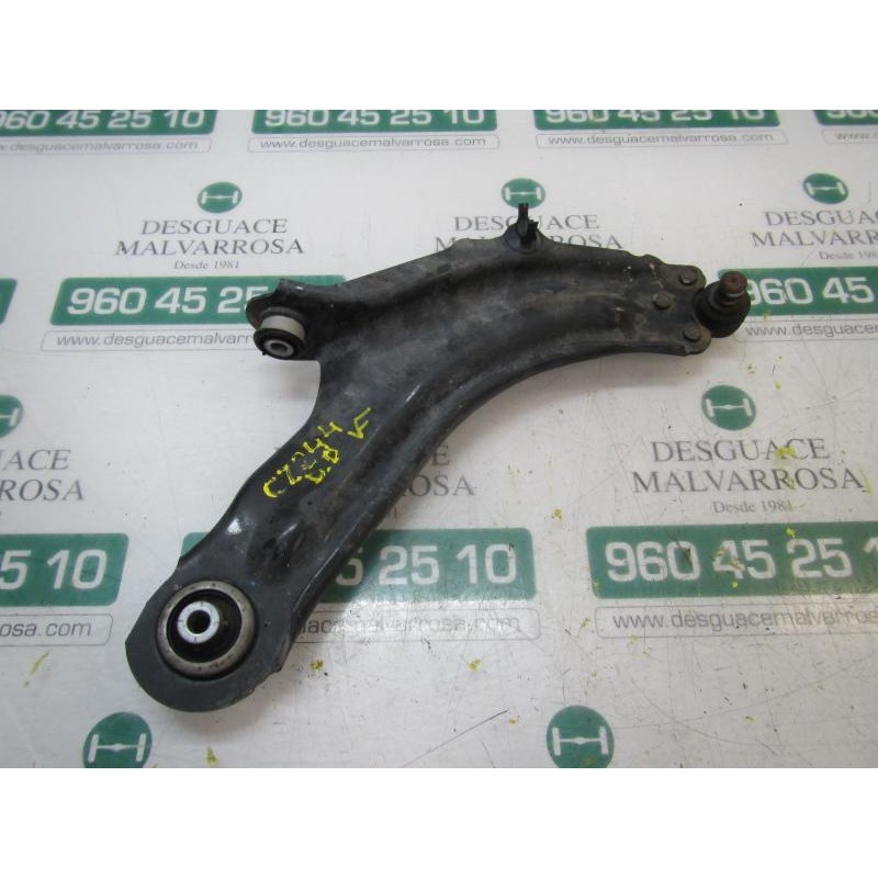 Recambio de brazo suspension inferior delantero derecho para renault kangoo 1.5 dci diesel referencia OEM IAM   