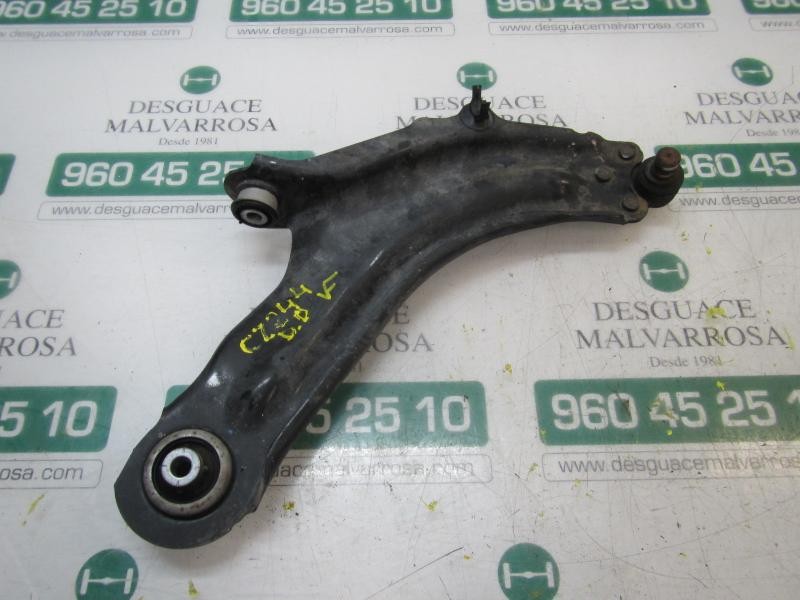 Recambio de brazo suspension inferior delantero derecho para renault kangoo 1.5 dci diesel referencia OEM IAM   