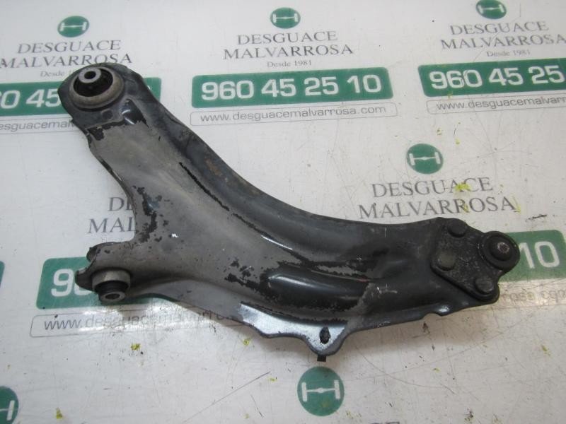 Recambio de brazo suspension inferior delantero derecho para renault kangoo 1.5 dci diesel referencia OEM IAM   