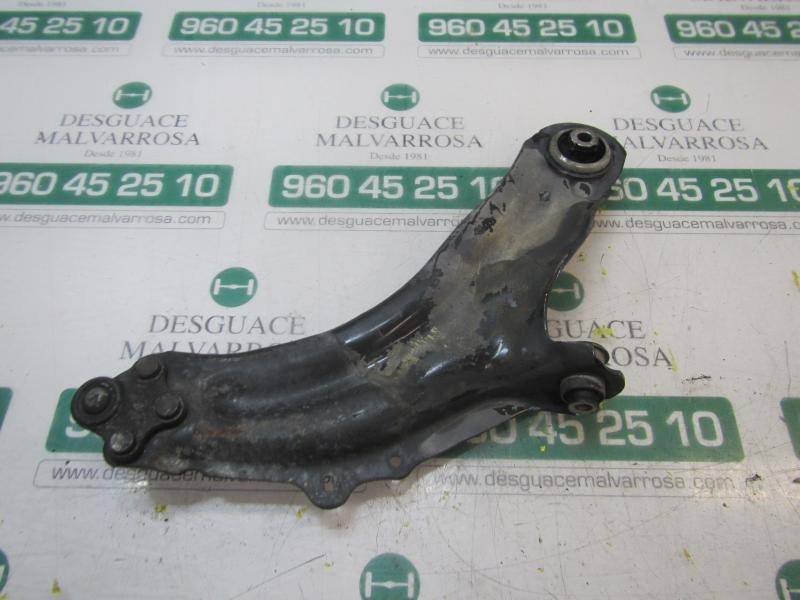 Recambio de brazo suspension inferior delantero izquierdo para renault kangoo 1.5 dci diesel referencia OEM IAM   