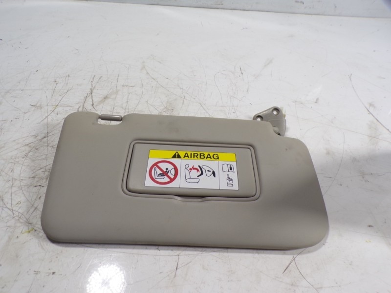 Recambio de parasol derecho para nissan x-trail (t32) acenta 4x4 referencia OEM IAM 964004CC0B  