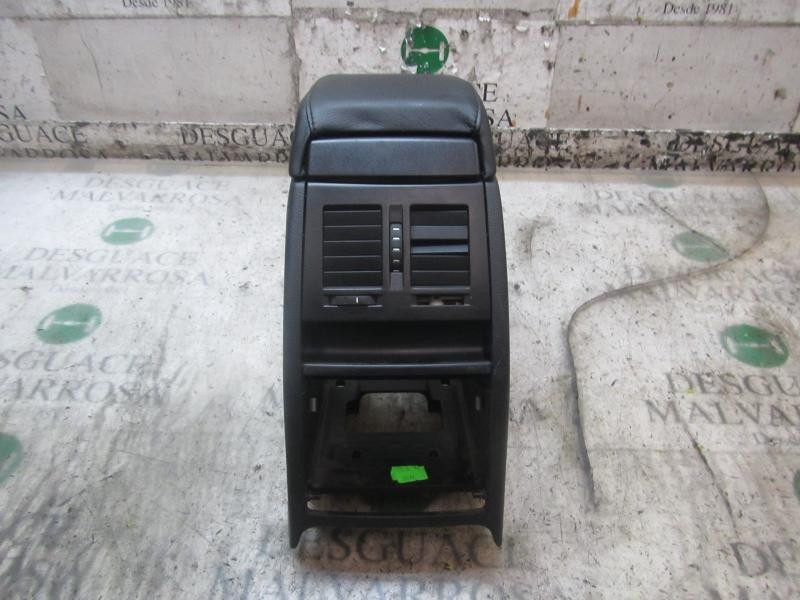 Recambio de apoyabrazos central para skoda octavia berlina (1z3) active referencia OEM IAM 1Z0864207EFJL  