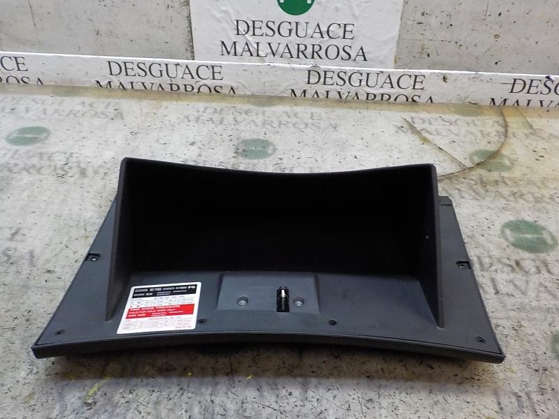 Recambio de guantera para chevrolet epica 2.0 diesel cat referencia OEM IAM 96841692  