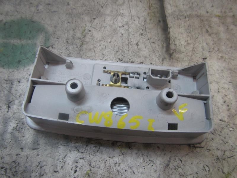 Recambio de piloto interior para skoda octavia berlina (1z3) active referencia OEM IAM 6L0947105BY20  