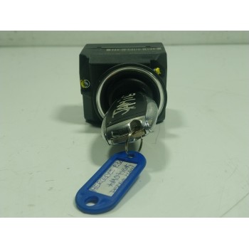 CONMUTADOR DE ARRANQUE A1645451008 A1645450908 