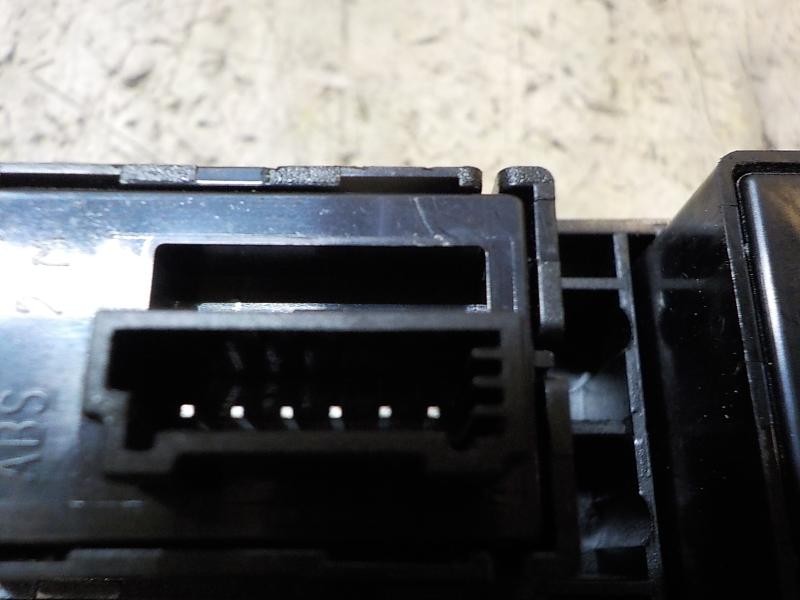 Recambio de warning para kia carens ( ) 1.7 crdi cat referencia OEM IAM 93790A4000CA  