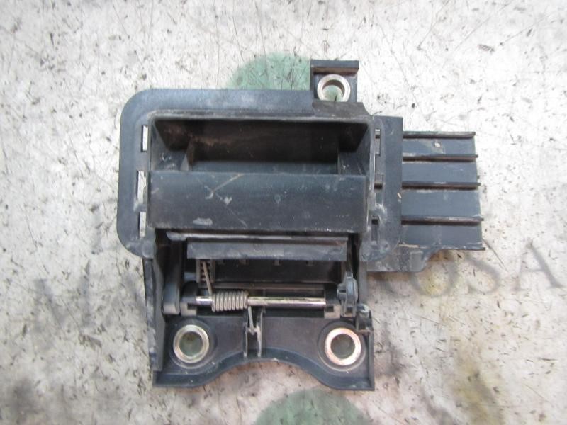 Recambio de maneta interior trasera izquierda para volkswagen caddy ka/kb (2k) life referencia OEM IAM 2K08293099B9  